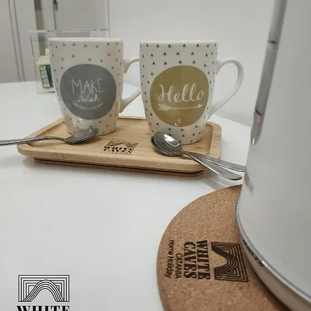 招待所 White Caves 卡塔尼亚