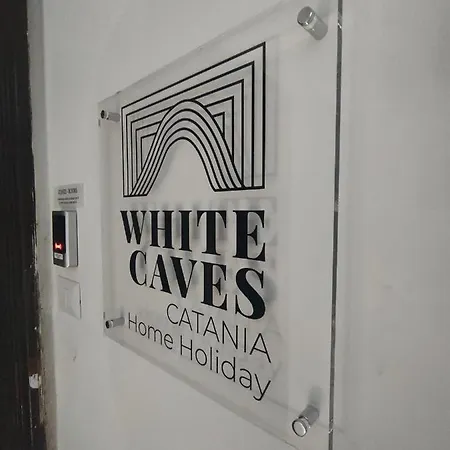 White Caves 招待所 卡塔尼亚