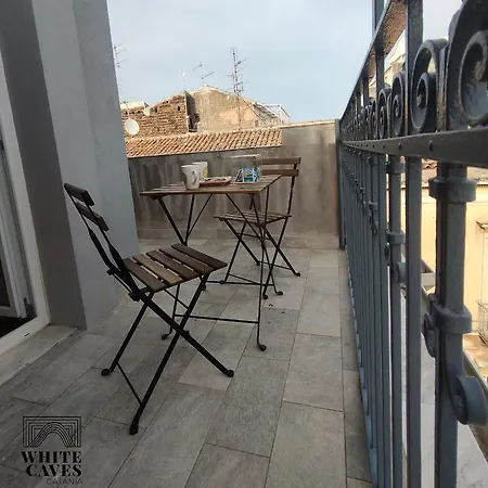 White Caves Guest house *